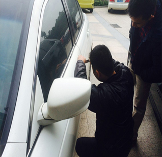 广州金沙洲开锁汽车开锁大王